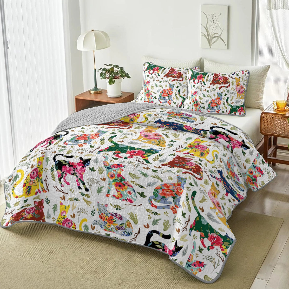 Shineful Quilt 3-Piece Set Cat Floral