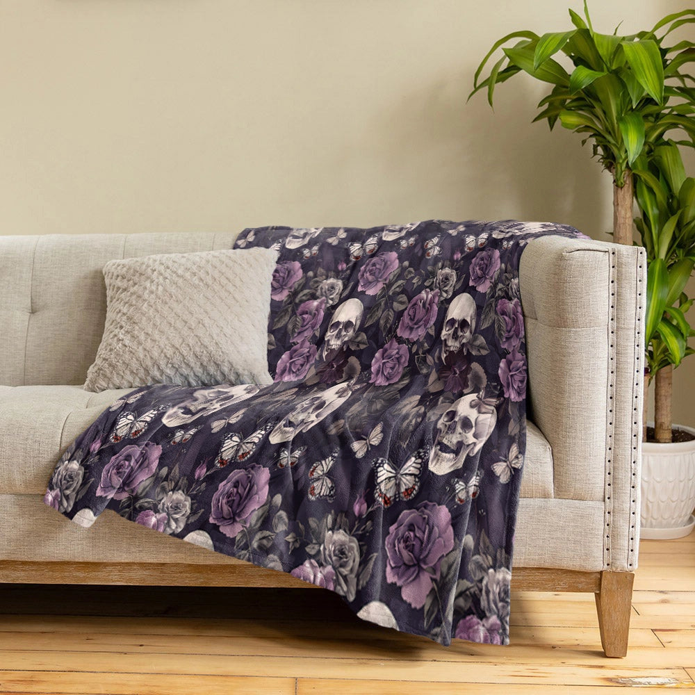 Shineful Fleece Blanket Midnight Skulls and Roses