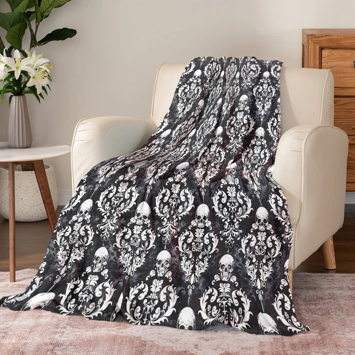 Shineful Fleece Blanket Beautiful Skull Damask Pattern