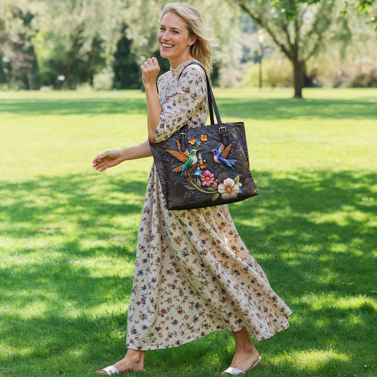 Shineful Leather Tote Bag Hummingbird Dream