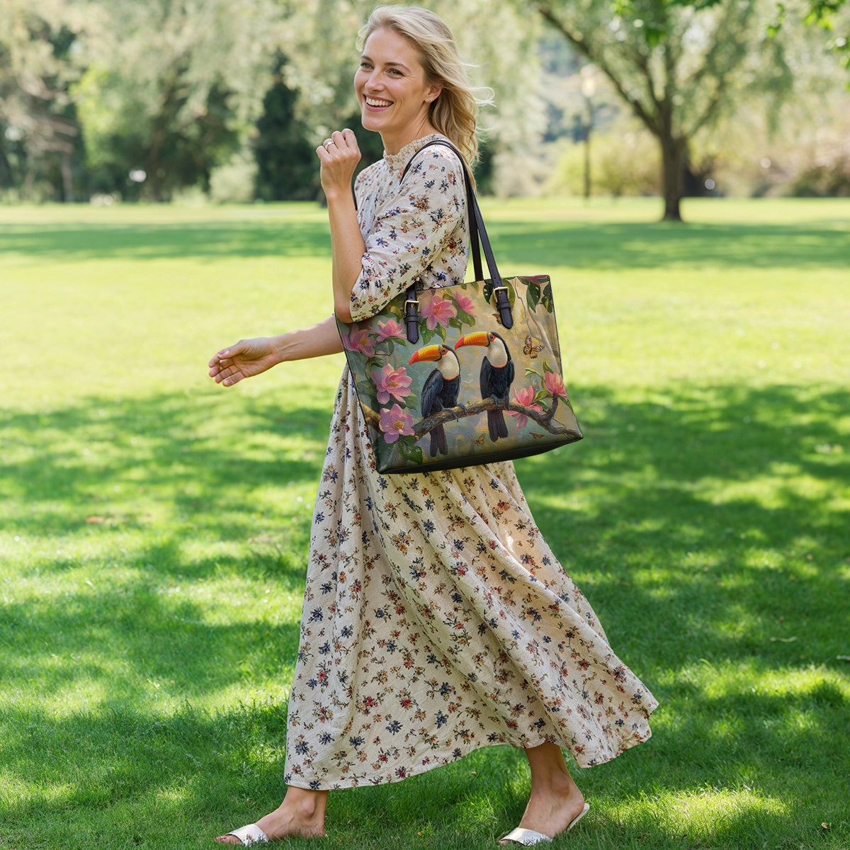 Shineful Leather Tote Bag - Tropical Toucan