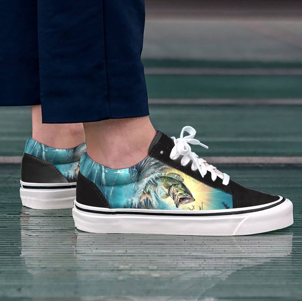 Shineful Sneakers Shining Fishing