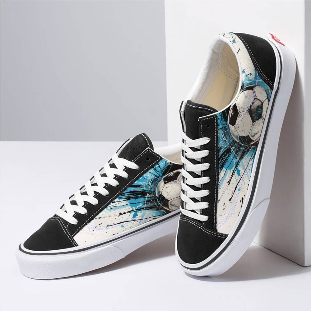 Shineful Sneakers Soccer Play