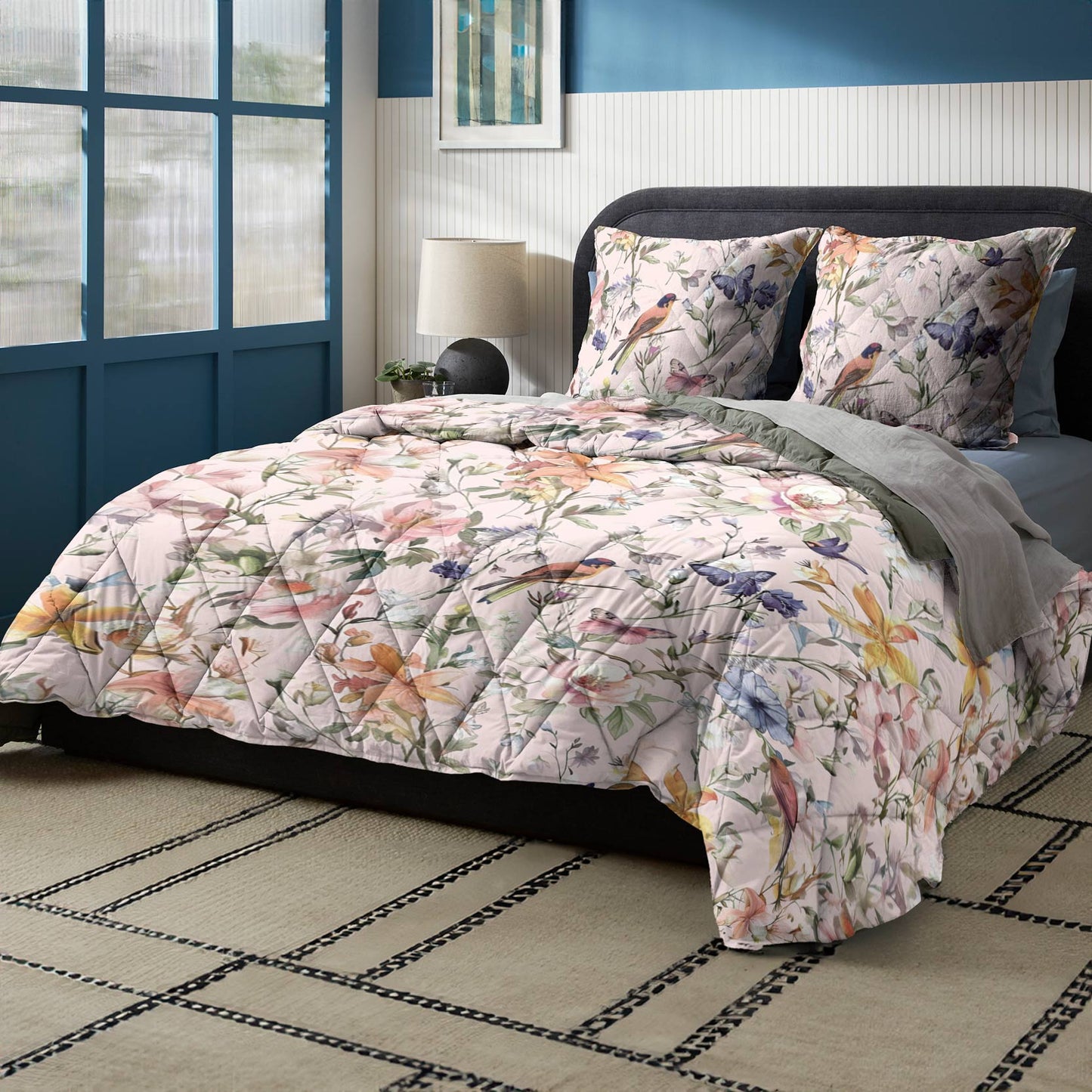 Shineful Quilt 3-Piece Set Pink Flowers