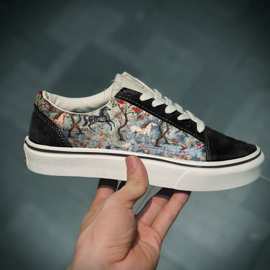 Shineful Sneakers Mystical Steed