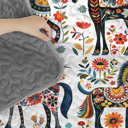 Shineful Quilt 3-Piece Set Horse Floral Pattern