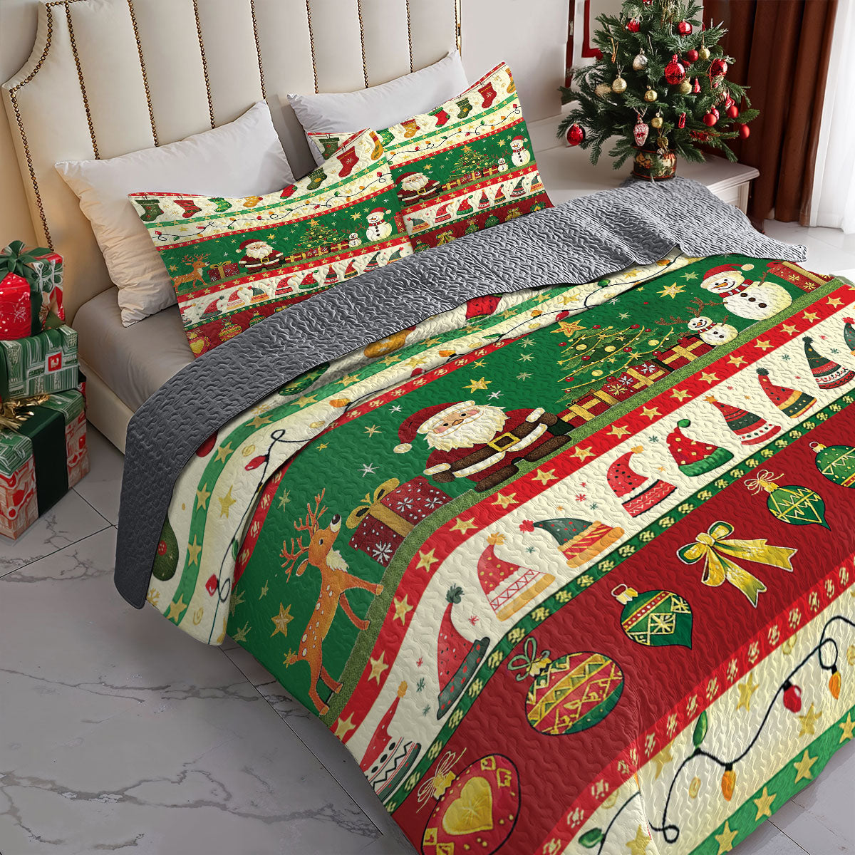 Shineful All Season Quilt 3-Piece Set Santa's Present