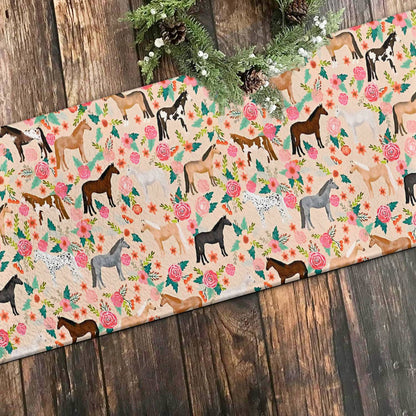 Shineful 2D Flat Print Quilted Table Runner Floral Horses