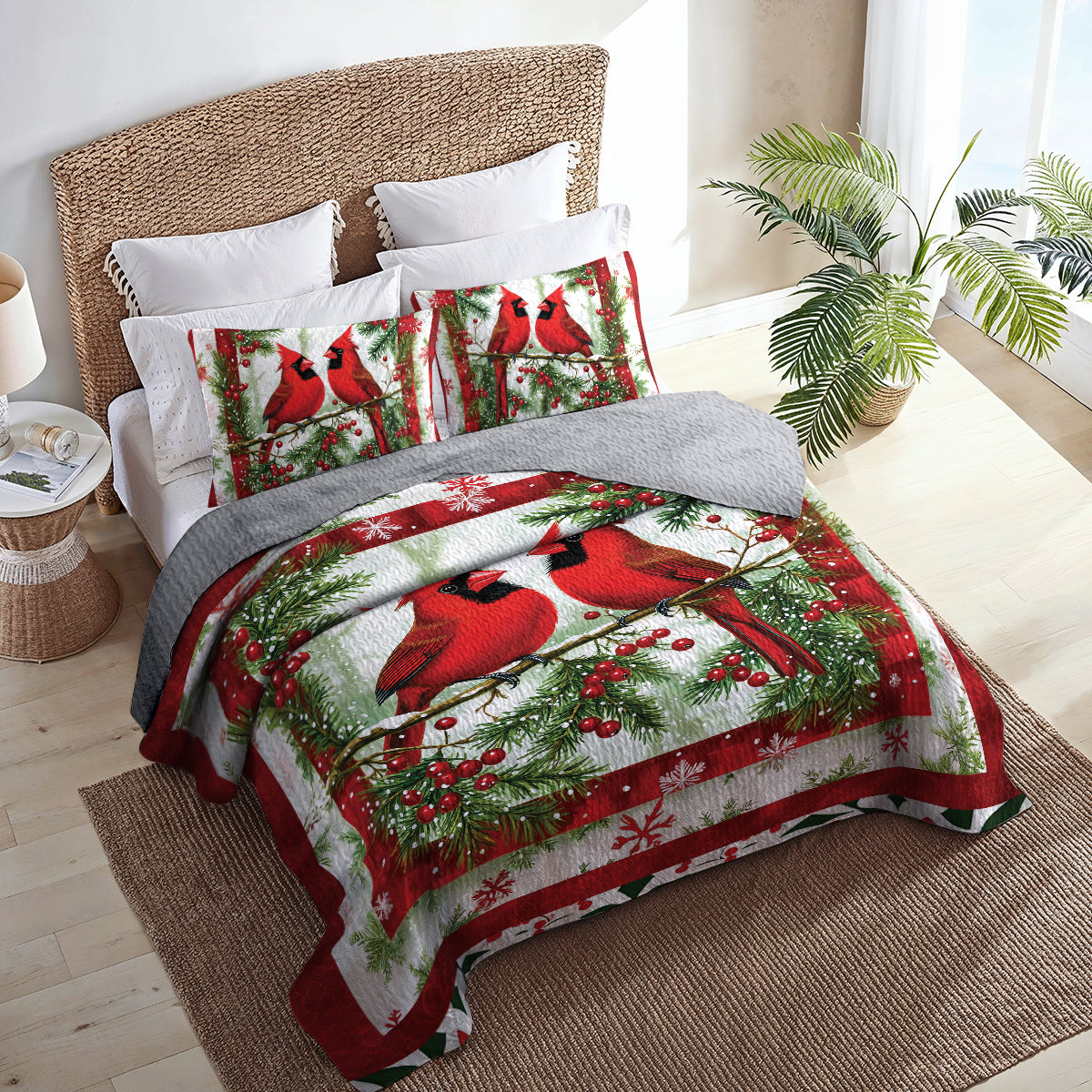 Shineful All Season Quilt 3-Piece Set - Festive Cardinals and Holly Quilt