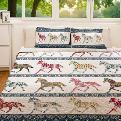 Shineful All Season Quilt 3-Piece Set Horse Galloping In Pattern