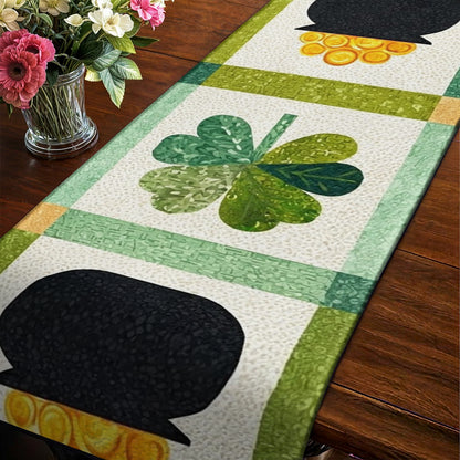 Shineful 2D Flat Print Quilted Table Runner Lucky Hearth