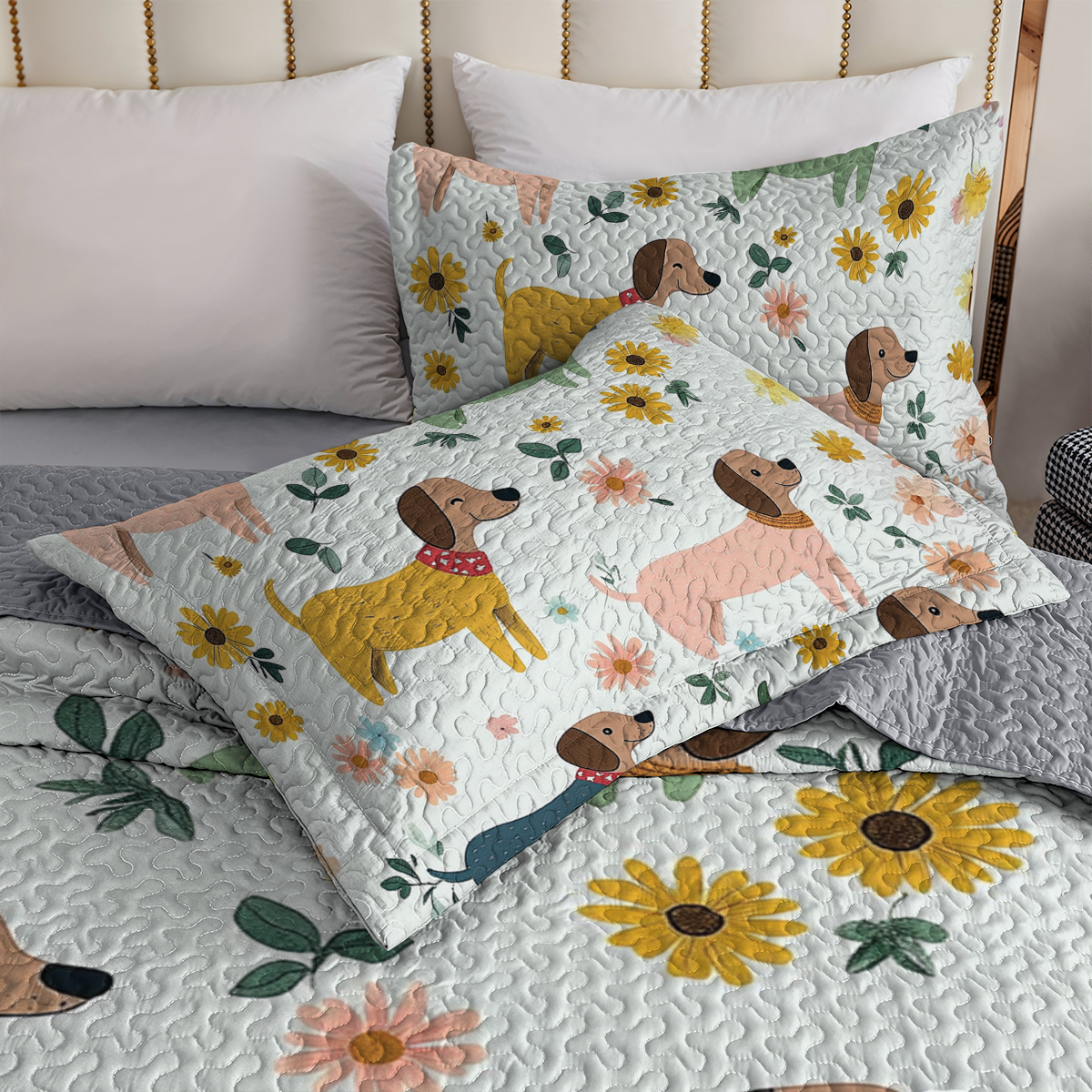 Shineful All Season Quilt 3-Piece Set - Playful Dachshund Meadow