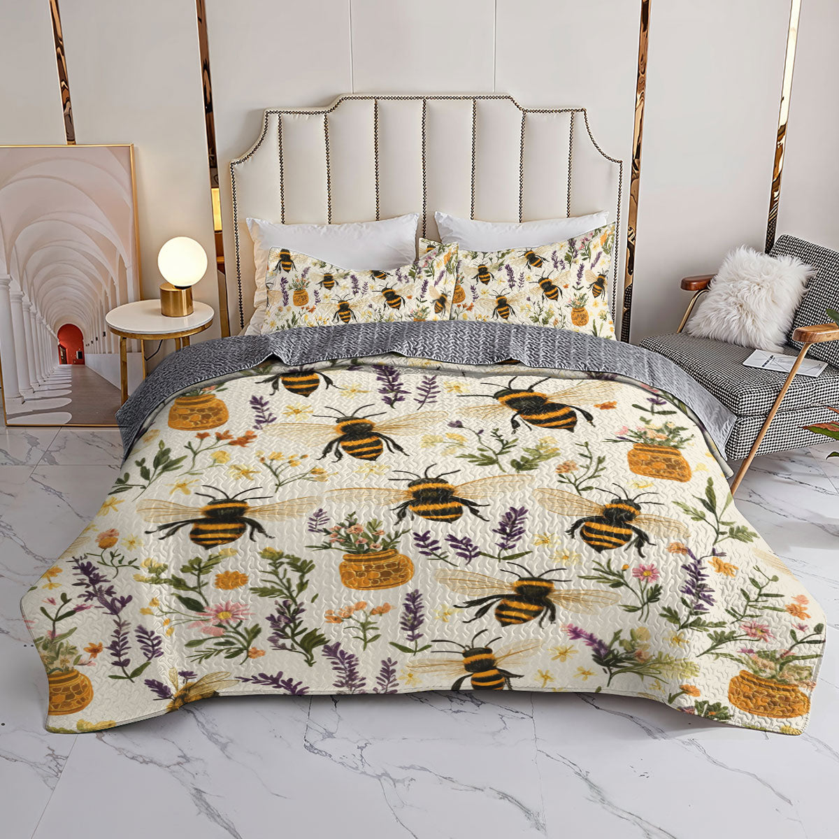 Shineful All Season Quilt 3-Piece Set Bee Honey