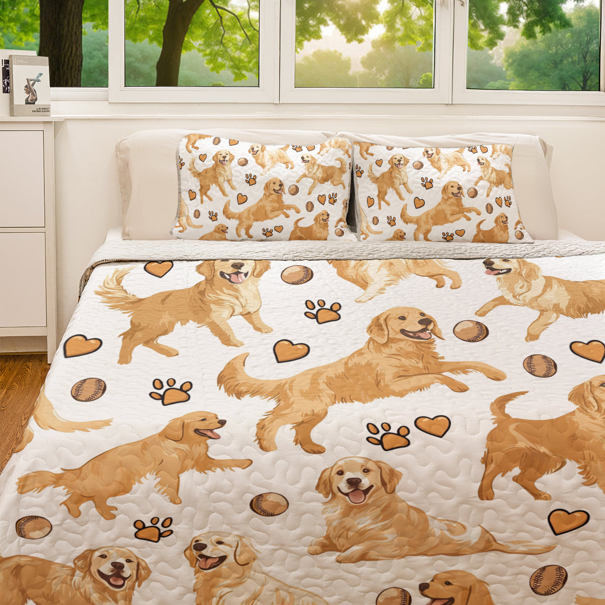 Shineful All Season Quilt 3-Piece Set Playful Golden Retriever Pattern