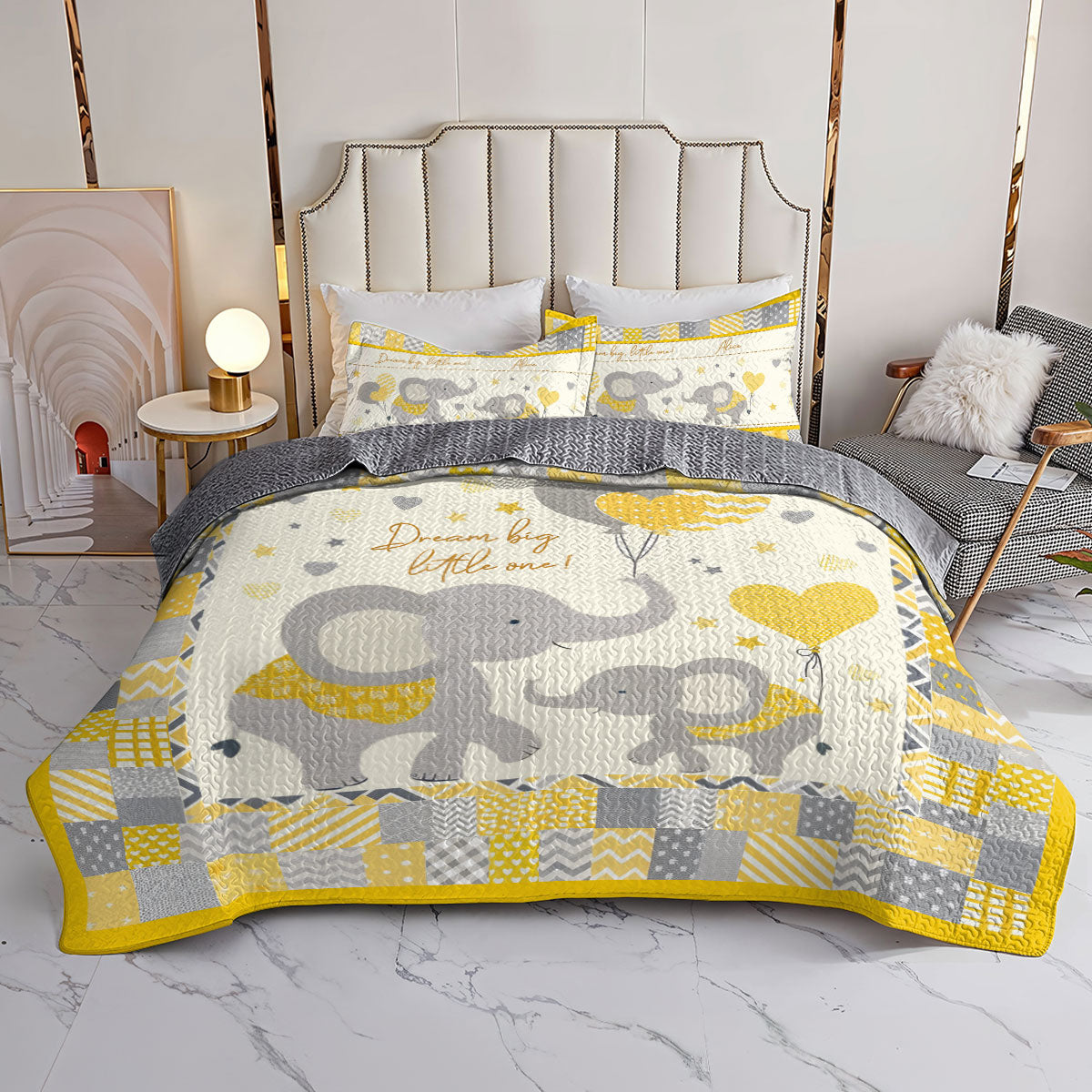 Shineful All Season Quilt 3-Piece Set Personalized Elephant Stroll