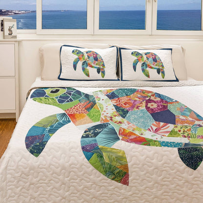 Shineful All Season Quilt 3-Piece Set - Sea Turtle Tropical Mosaic