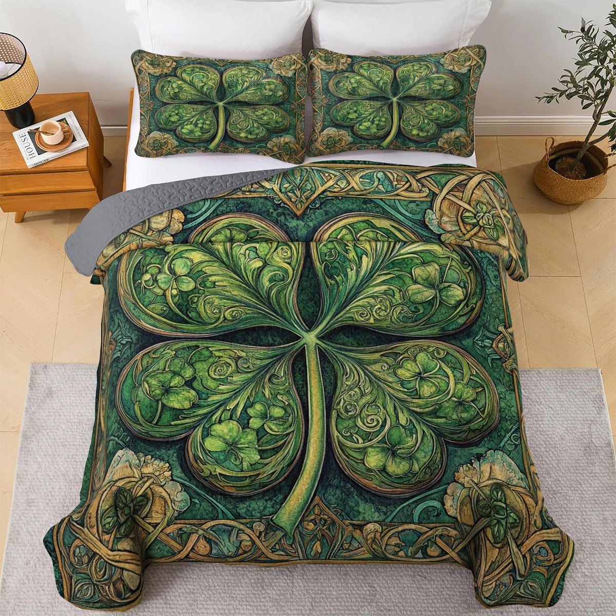 Shineful All Season Quilt 3-Piece Set - Celtic Shamrock
