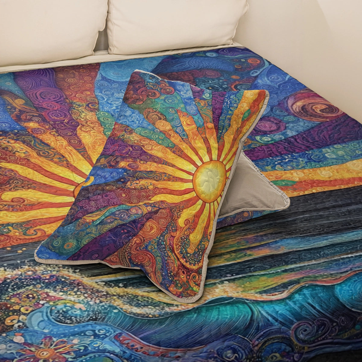 Shineful All Season Quilt 3-Piece Set Radiant Sunrise Waves