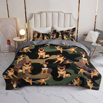Shineful All Season Quilt 3-Piece Set Camouflage Shepherd