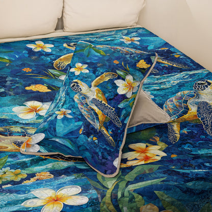 Shineful All Season Quilt 3-Piece Set Plumeria Deep Blue Sea Turtle