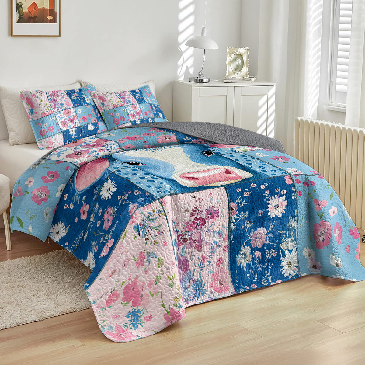 Shineful All Season Quilt 3-Piece Set - Blooming Cow Floral