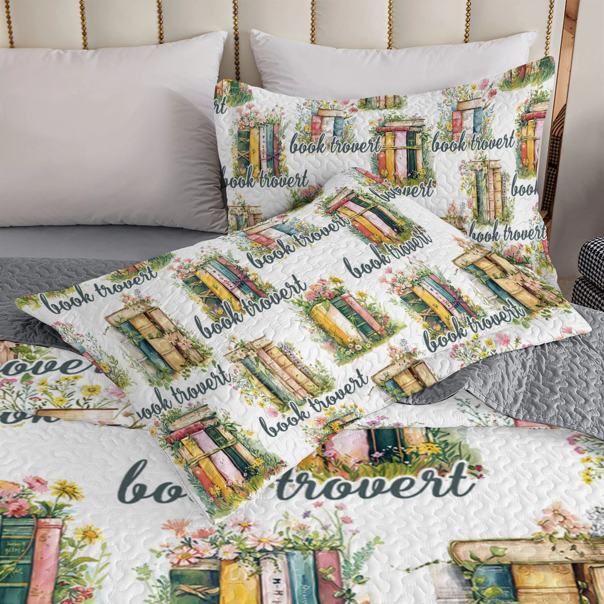 Shineful All Season Quilt 3-Piece Set Reading Booktrovert