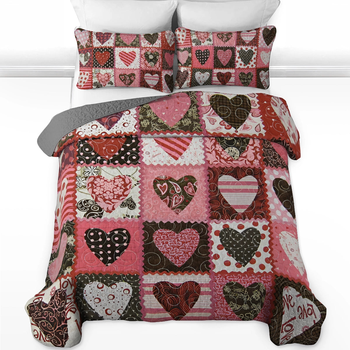 Shineful All Season Quilt 3-Piece Heartfelt Patchwork Quilt