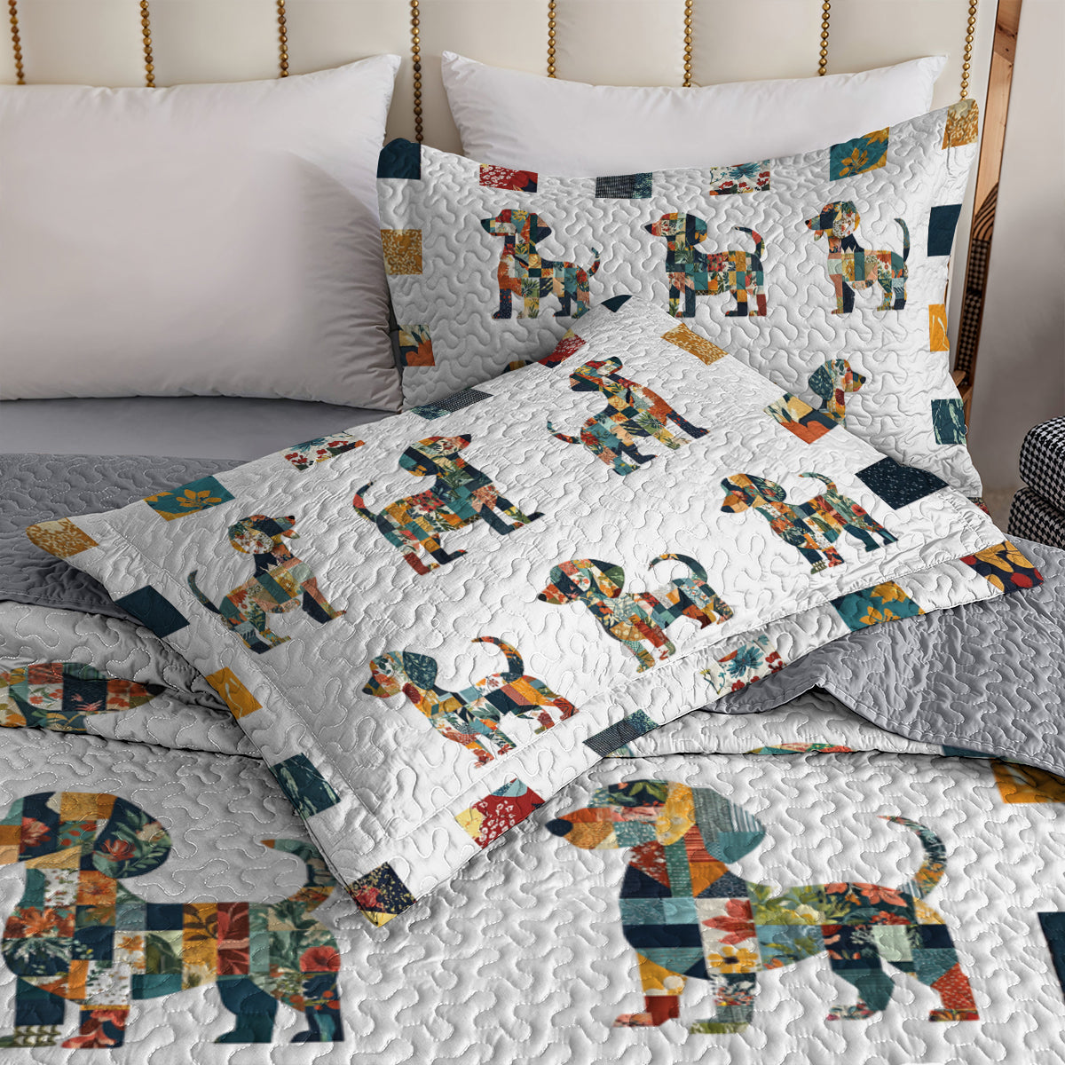 Shineful All Season Quilt 3-Piece Set Playful Dachshund Patch