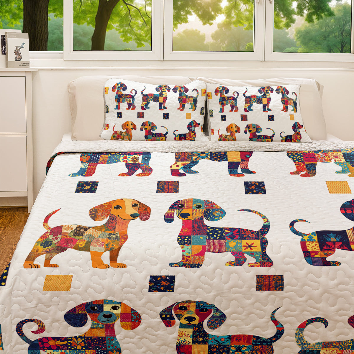 Shineful All Season Quilt 3-Piece Set Colorful Patchwork Dachshund