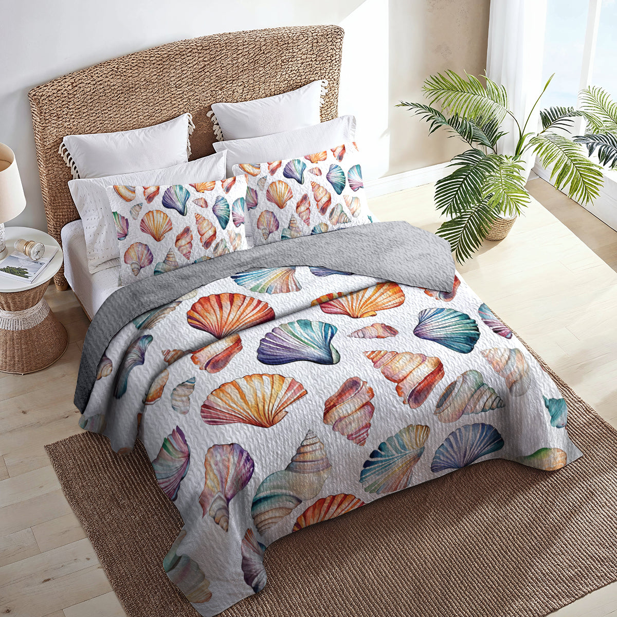Shineful All Season Quilt 3-Piece Set Colorful Seashells Pattern
