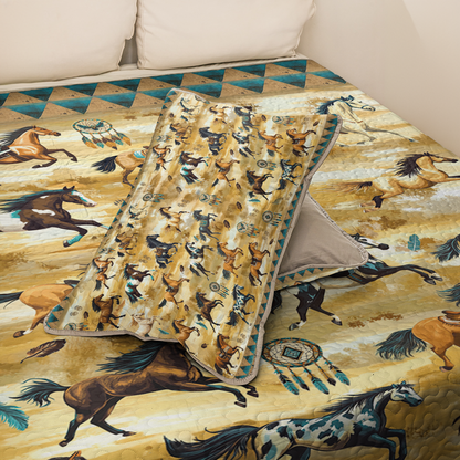 Shineful All Season Quilt 3-Piece Set Wild Mustang Spirits
