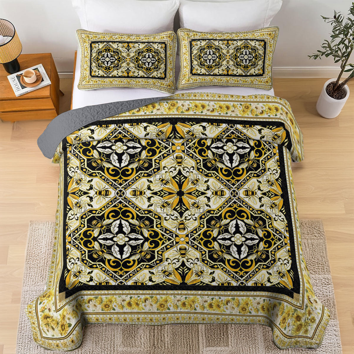 Shineful All Season Quilt 3-Piece Set Golden Honeycomb Elegance