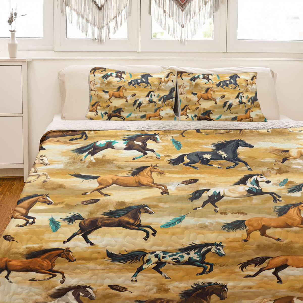 Shineful All Season Quilt 3-Piece Set Wild Horse Dreams