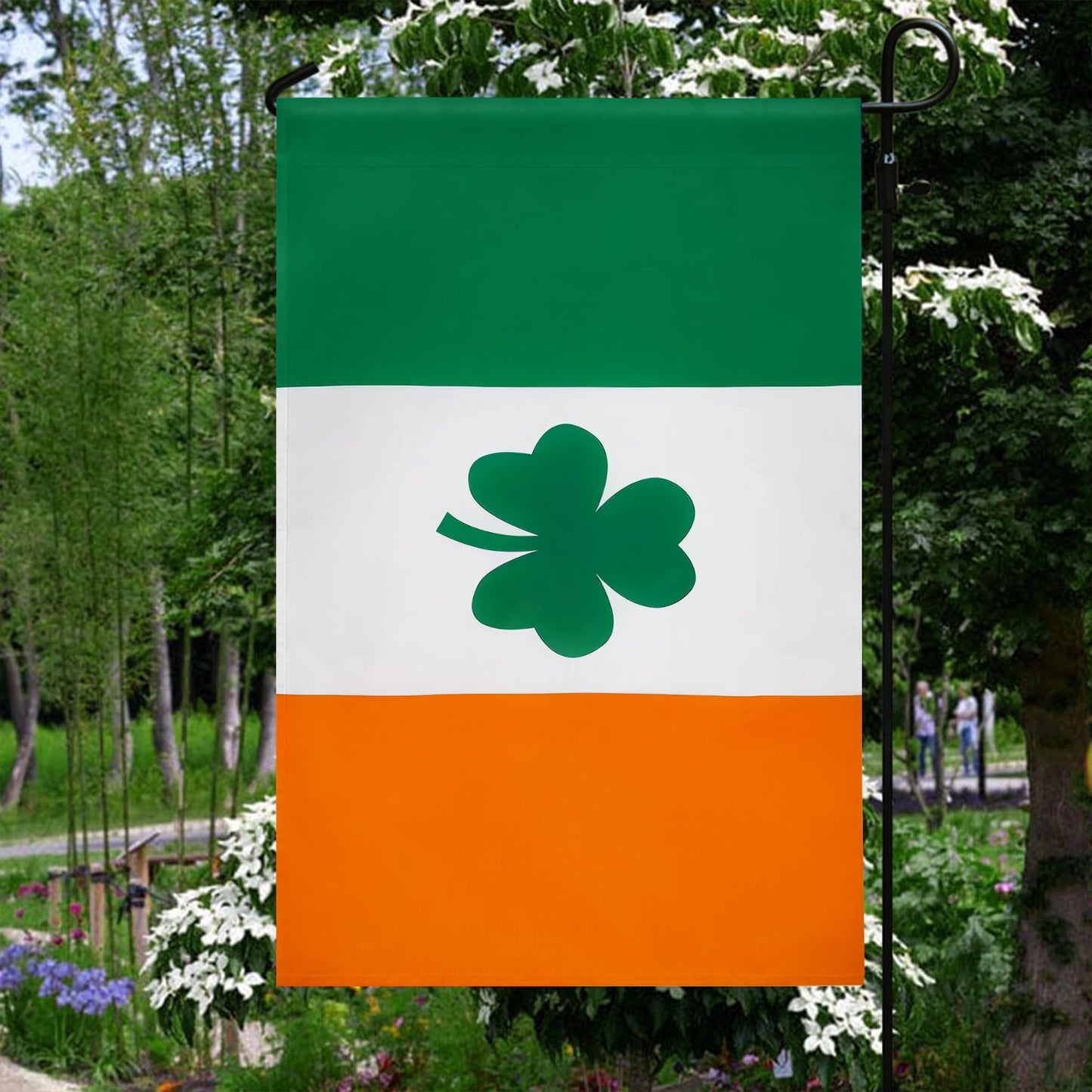 Shineful Gargen Flag 12" x 18"  - Clover of Ireland Pride