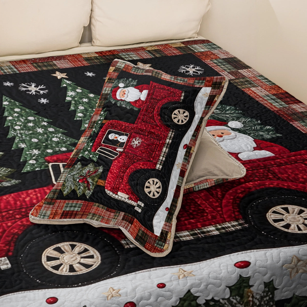 Shineful All Season Quilt 3-Piece Set Christmas  Santa's Red Truck