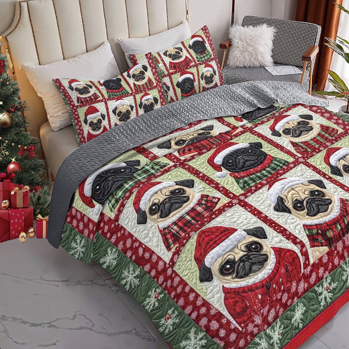 Shineful All Season Quilt 3-Piece Set Festive Pugs