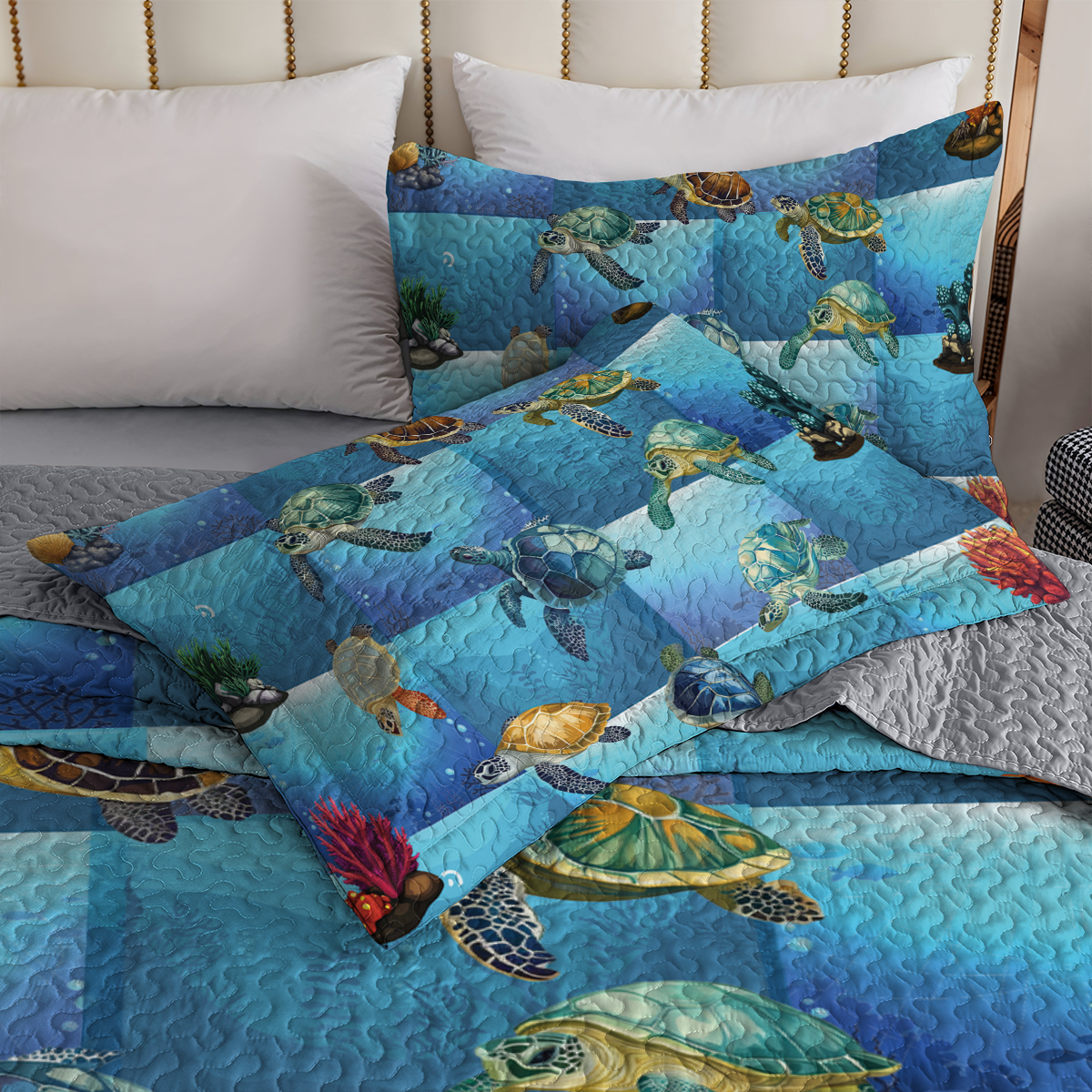 Shineful All Season Quilt 3-Piece Set - Ocean Harmony Sea Turtle Pattern