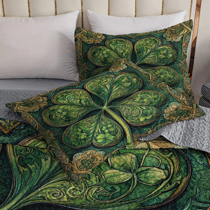 Shineful All Season Quilt 3-Piece Set - Celtic Shamrock