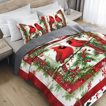 Shineful All Season Quilt 3-Piece Set - Festive Cardinals and Holly Quilt