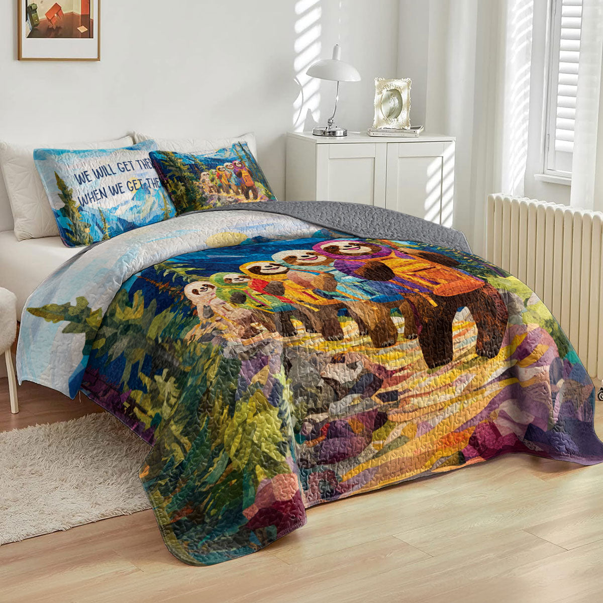 Shineful All Season Quilt 3-Piece Set Adventure Sloth Hiking