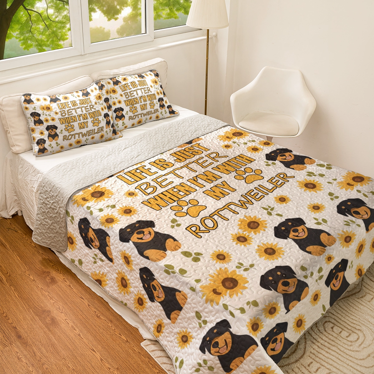 Shineful All Season Quilt 3-Piece Set Sunny Days with My Rottweiler