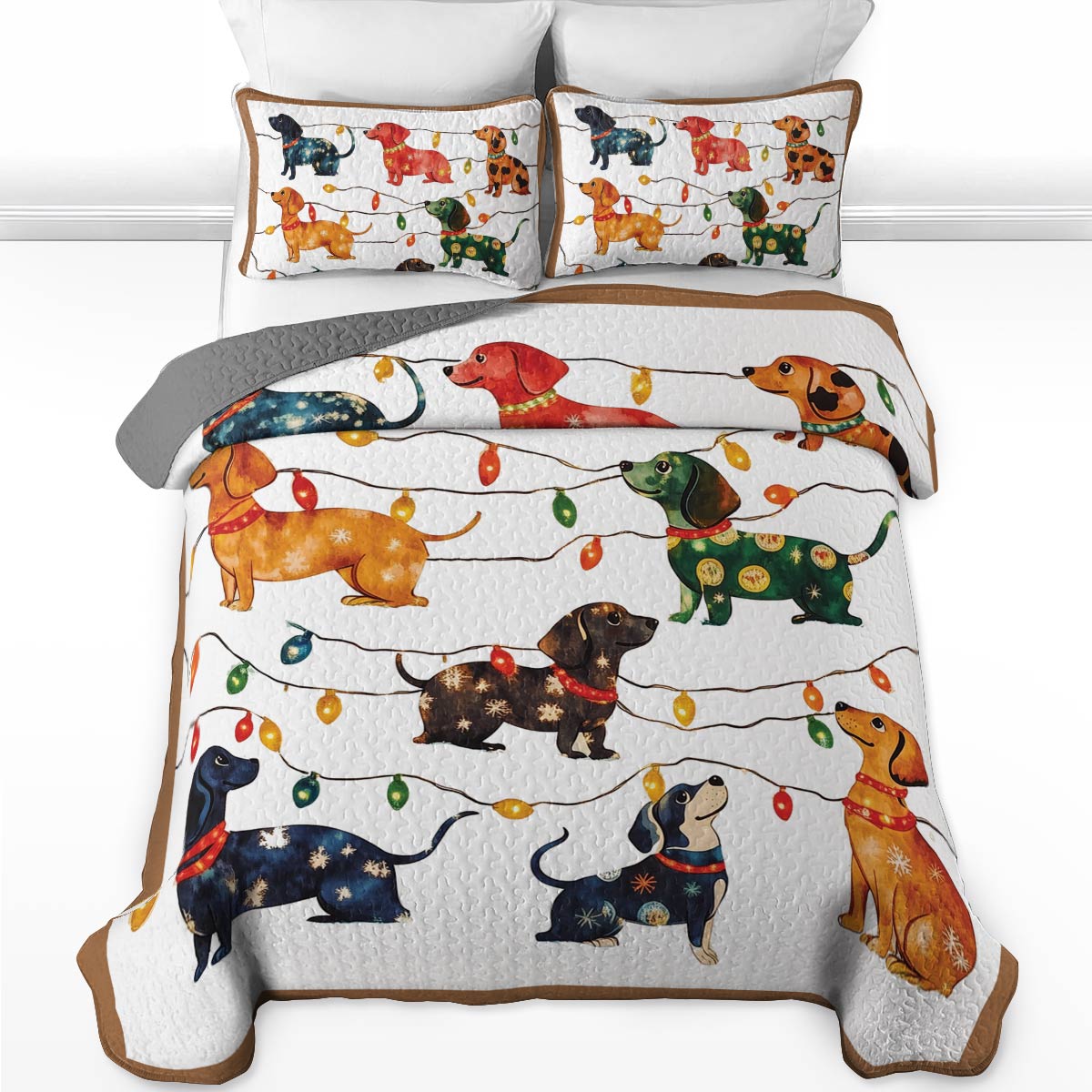 Shineful All Season Quilt 3-Piece Set - Dachshund Christmas Lights