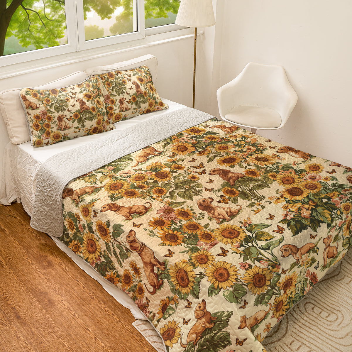 Shineful All Season Quilt 3-Piece Set Sunflower Dachshund Patch