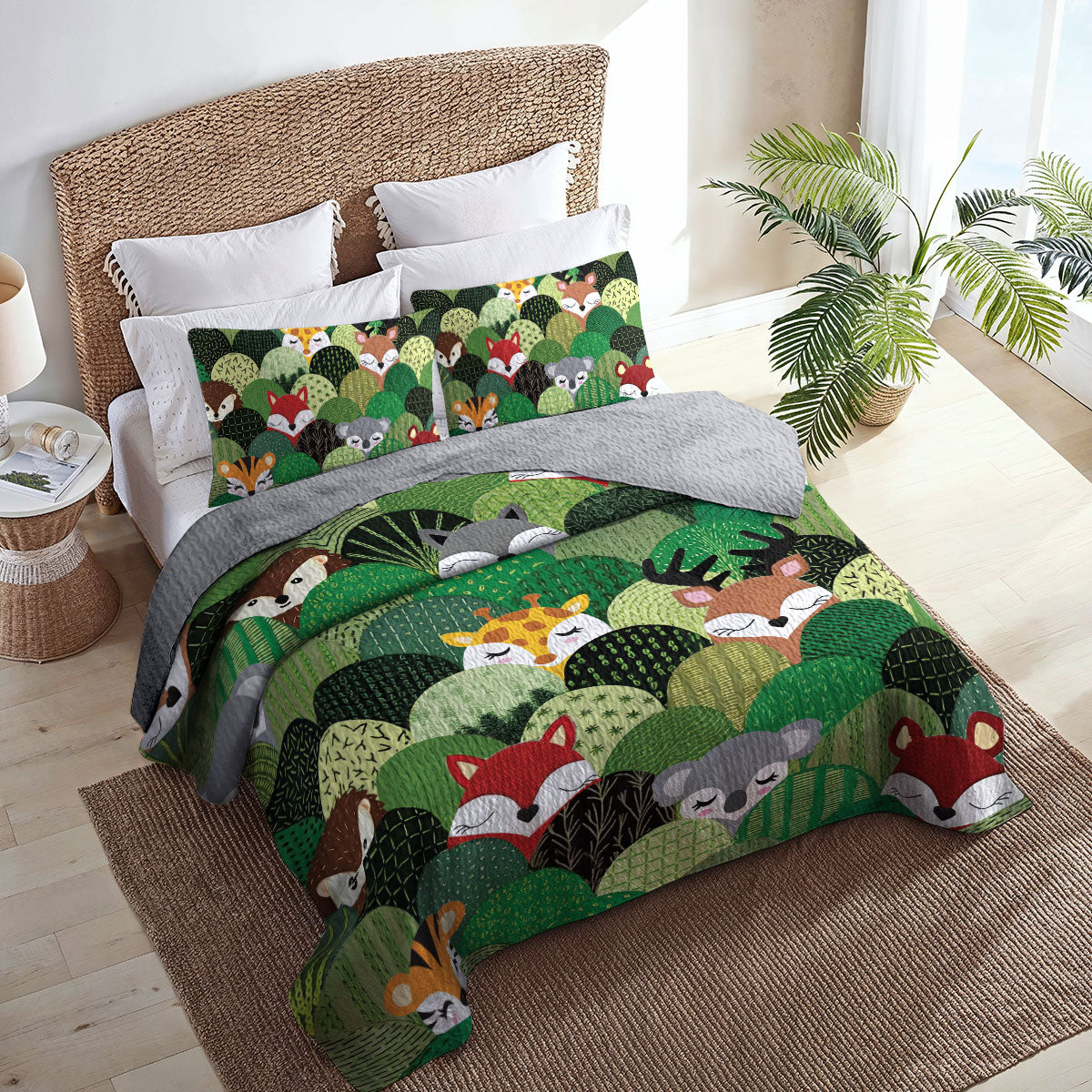 Shineful All Season Quilt 3-Piece Set Woodland Hills Hide & Seek