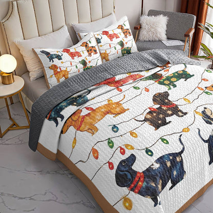 Shineful All Season Quilt 3-Piece Set - Dachshund Christmas Lights