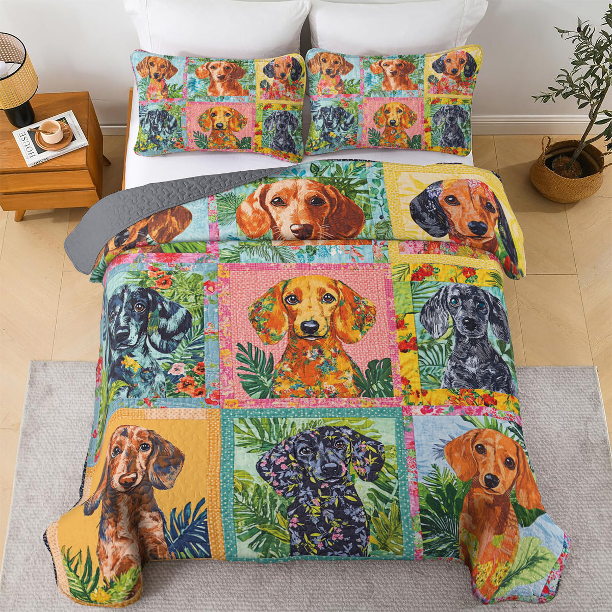Shineful All Season Quilt 3-Piece Set Dachshund Patchwork Collection