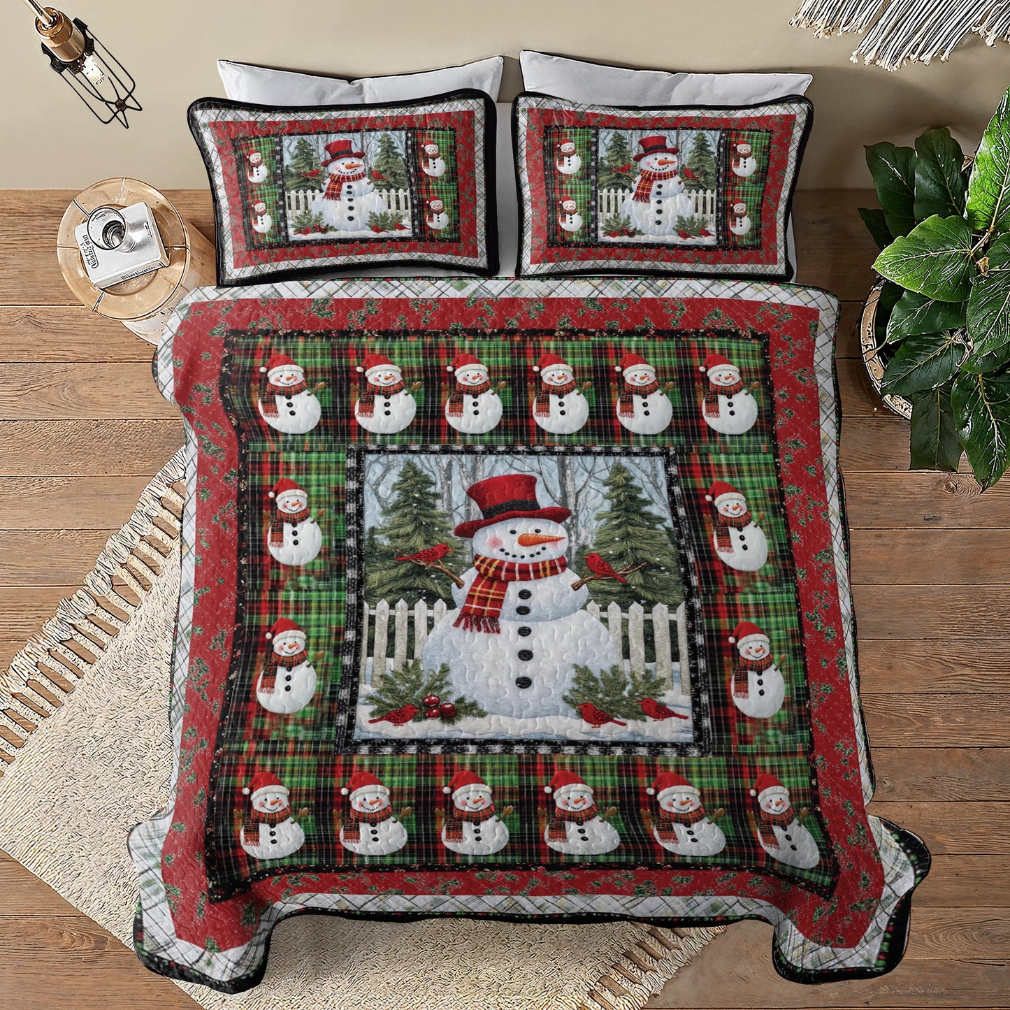 Shineful All Season Quilt 3-Piece Set - Snowman’s Cozy Forest