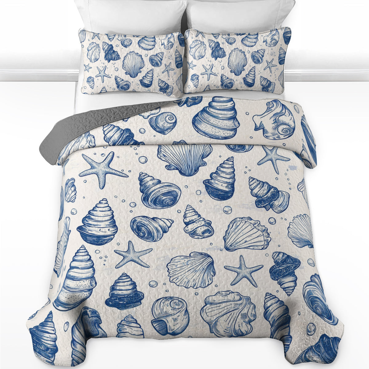 Shineful All Season Quilt 3-Piece Set Blue Seashells Pattern
