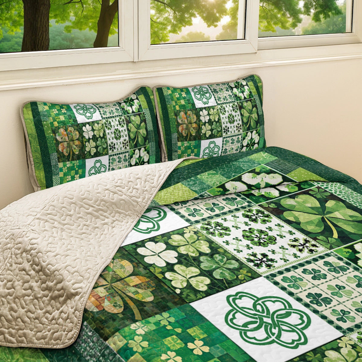 Shineful All Season Quilt 3-Piece Set - Shamrock Patchwork