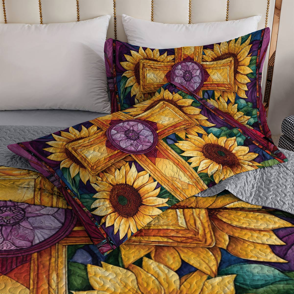 Shineful All Season Quilt 3-Piece Set Stained Sunflower Glass Cross